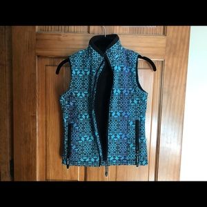 Girls medium Roper Aztec vest